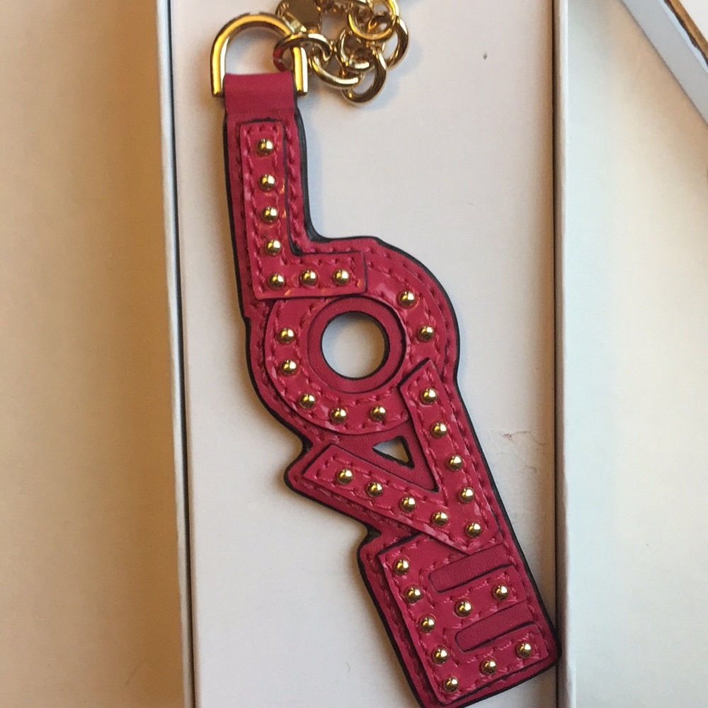 NWT MICHAEL KORS ULTRA PINK LEATHER LOVE CHARM - Picture 3 of 5